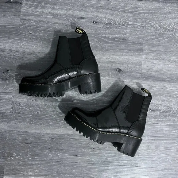 NWT Dr. Martens Rozalie Distressed Patent Heeled Chelsea Boots Sz 7 US - Picture 5 of 12